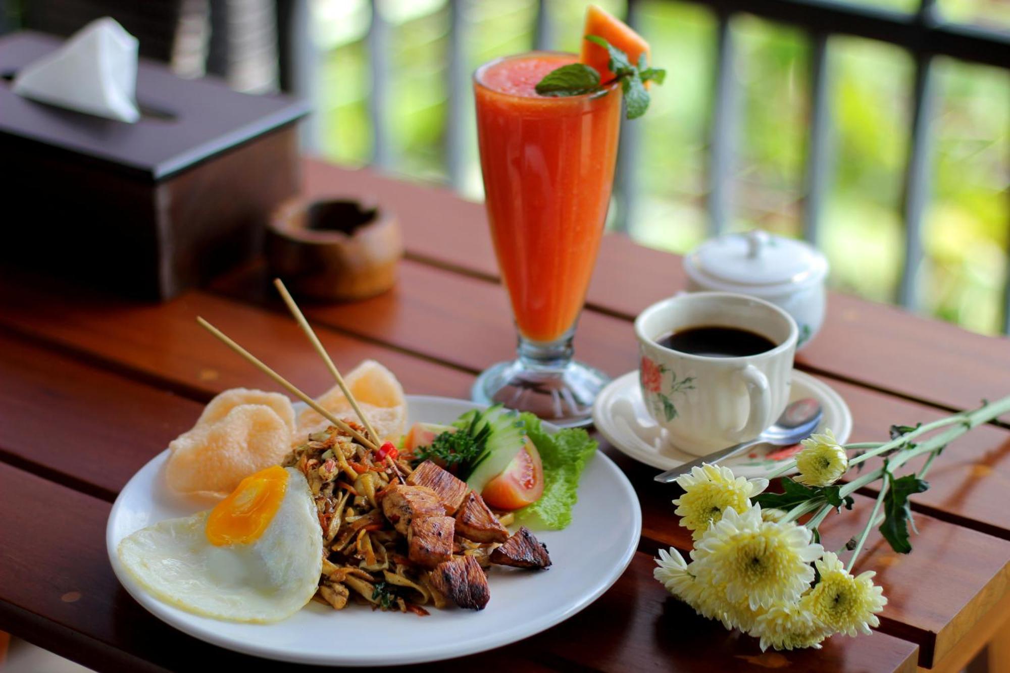 Rostika Hotel Sekumpul Pabean Buleleng Exterior photo