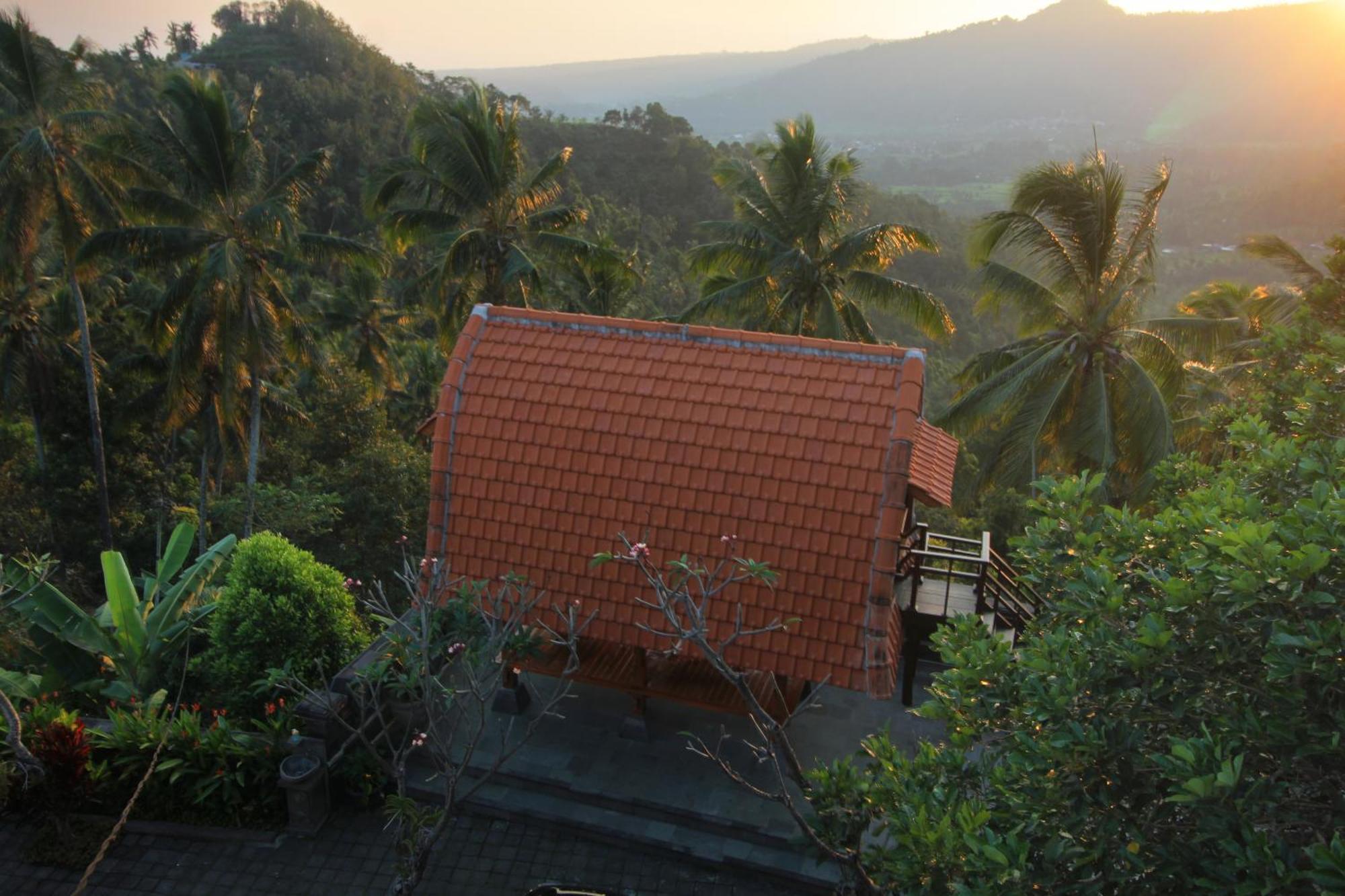 Rostika Hotel Sekumpul Pabean Buleleng Exterior photo