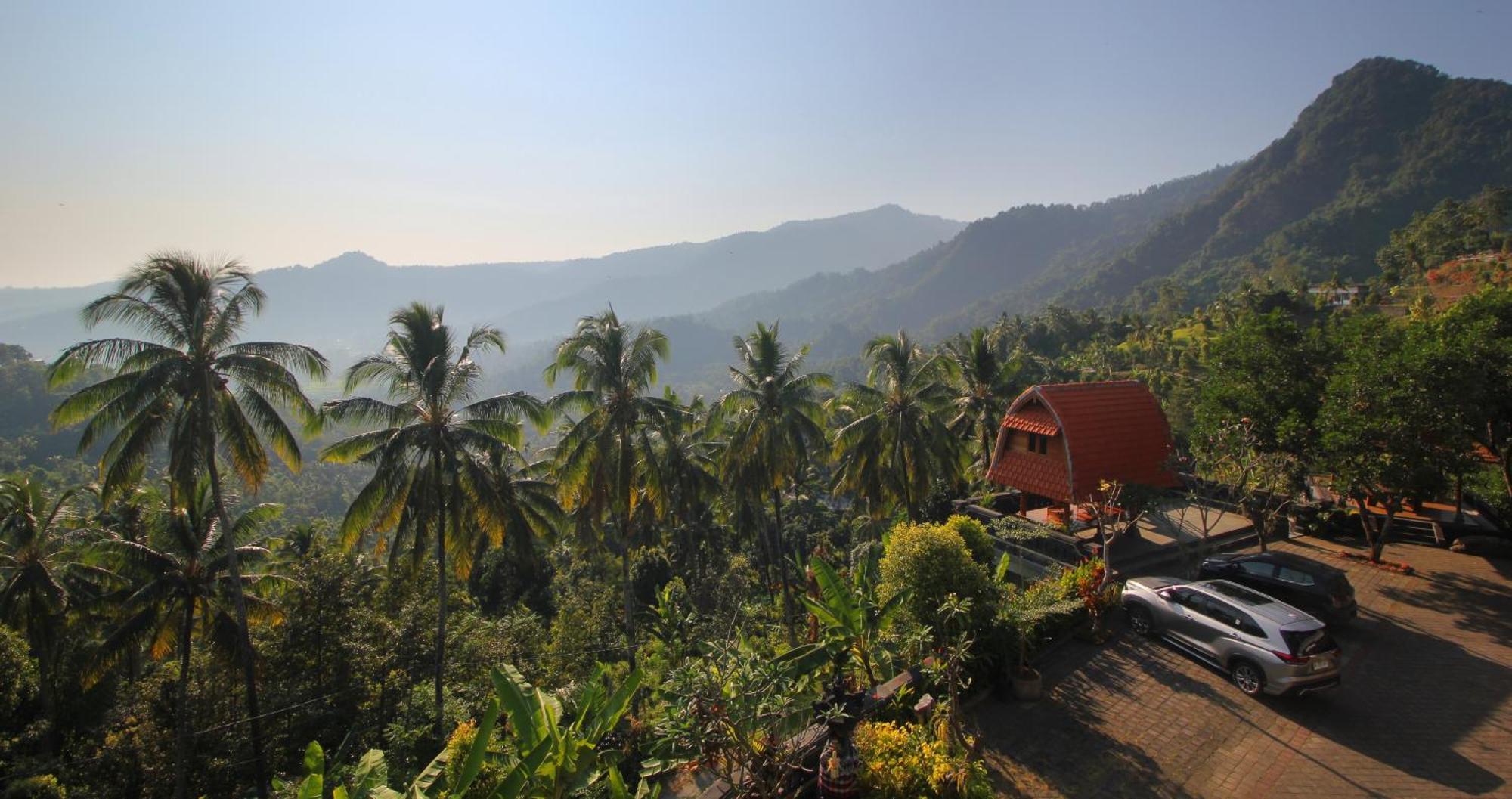 Rostika Hotel Sekumpul Pabean Buleleng Exterior photo