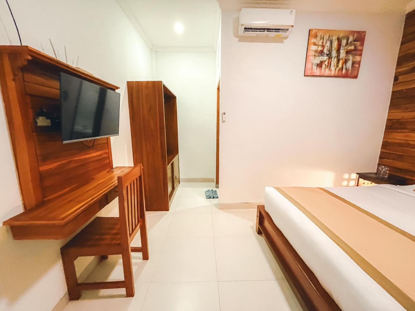 Rostika Hotel Sekumpul Pabean Buleleng Exterior photo