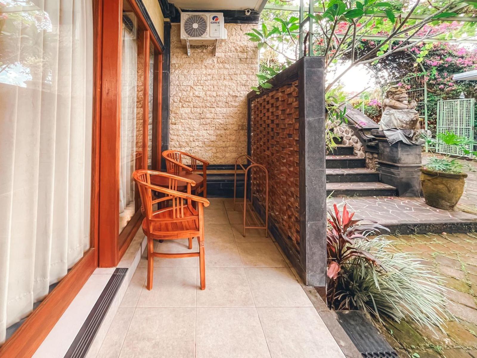 Rostika Hotel Sekumpul Pabean Buleleng Exterior photo