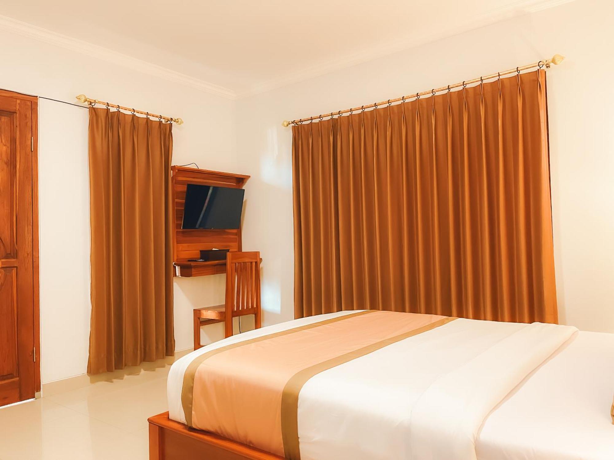 Rostika Hotel Sekumpul Pabean Buleleng Exterior photo